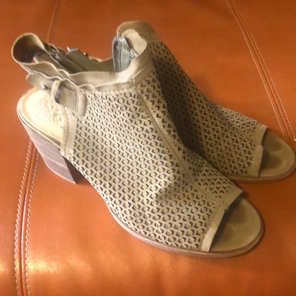Peekaboo toe tan summer heels with side zip by Vince Camuto.